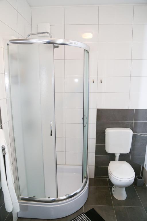סבטי מרטין נה מורי Apartments Bogdan מראה חיצוני תמונה