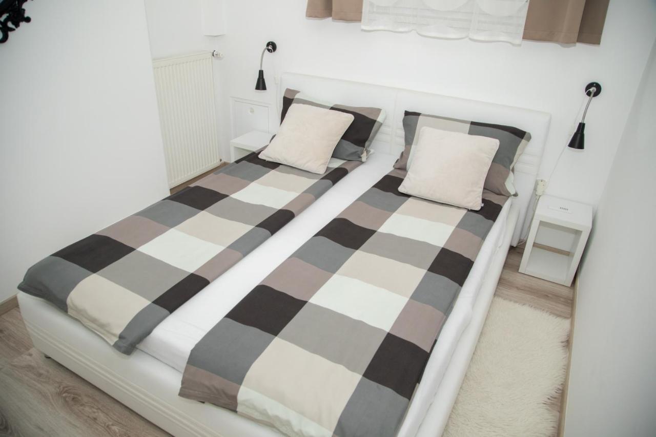סבטי מרטין נה מורי Apartments Bogdan מראה חיצוני תמונה