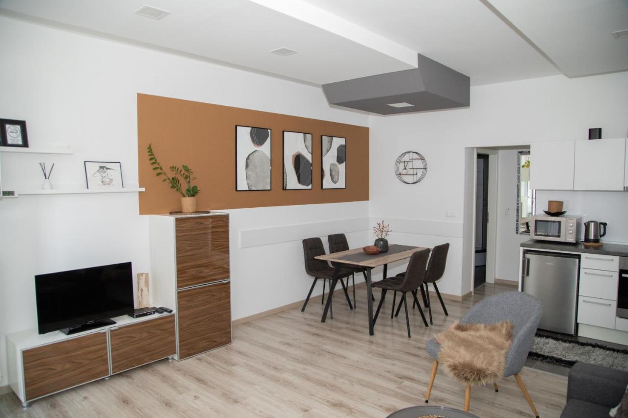 סבטי מרטין נה מורי Apartments Bogdan מראה חיצוני תמונה